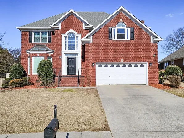 129 Paul Revere Dr, Madison, AL 35758