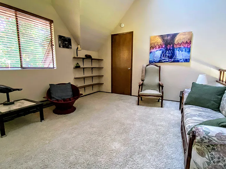 Harborview Dr — Photo 8