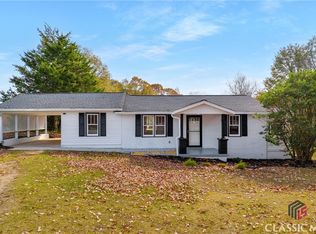 6634 Nowhere Rd, Hull, GA 30646