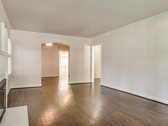 4th image of 4316 Bryn Mawr Dr
