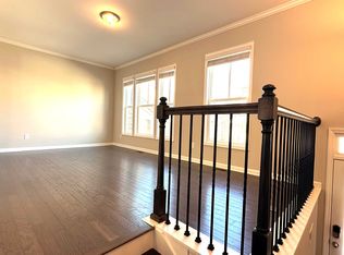 571 Sunset Park Dr, Suwanee, GA 30024