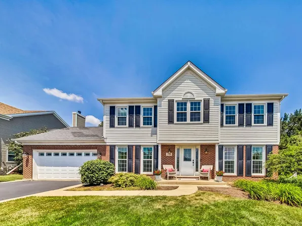 710 Fontana Pl, Mundelein, IL 60060