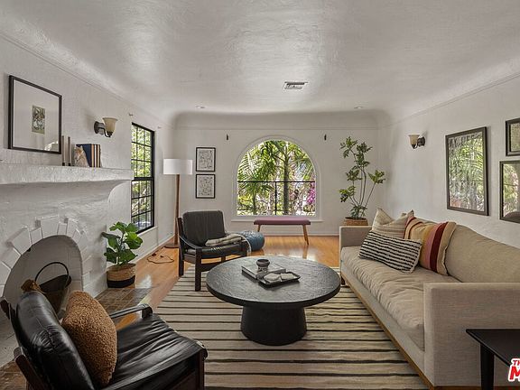 5th image of 6122 W 6th St