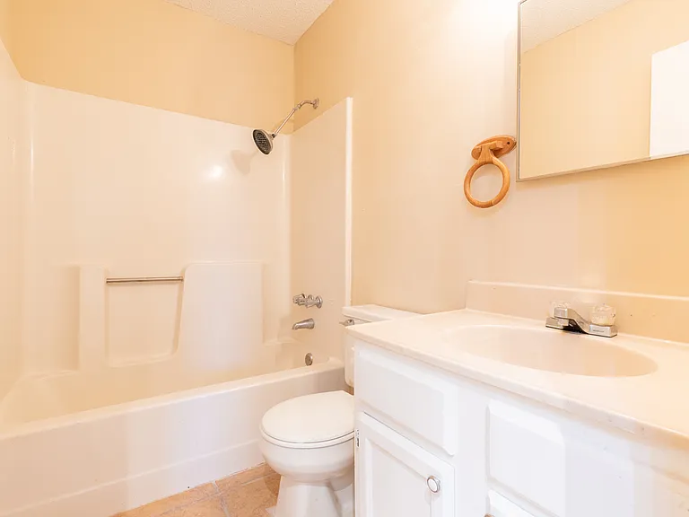 10152 Yates Dr — Photo 17
