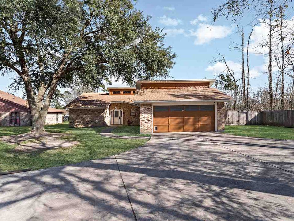 1st image of 85 Heritage Dr