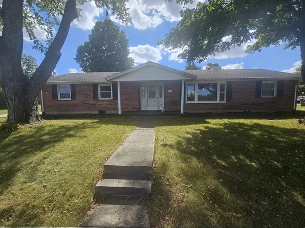 101 Maple Dr, Saint Paris, OH 43072