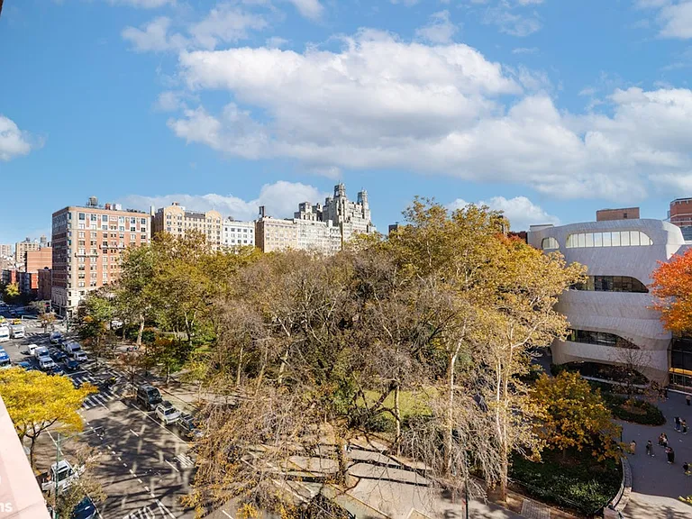 101 W 79th St #7D — Photo 10