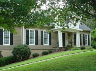 122 Huntington Pl, Macon, GA 31210
