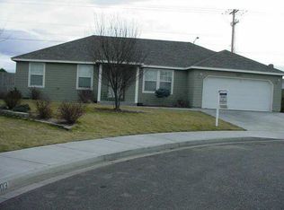 1607 W 25th Pl, Kennewick, WA 99337