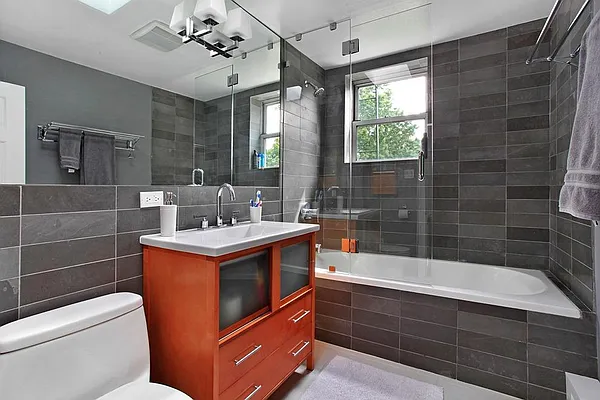 Sold by Corcoran | media 7