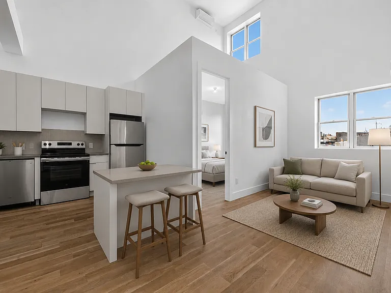 173 Tompkins Ave #PENTHOUSE — Photo 1