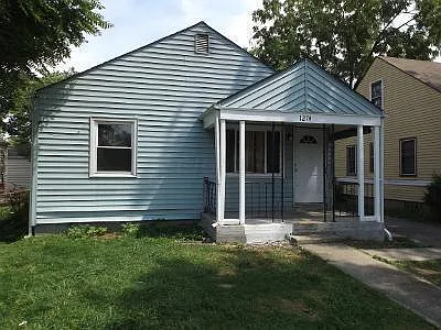 1274 Republic Ave photo 1