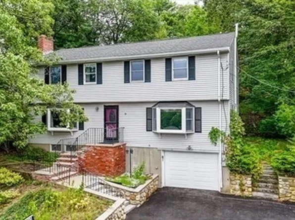 15 Shore Rd, Saugus, MA 01906