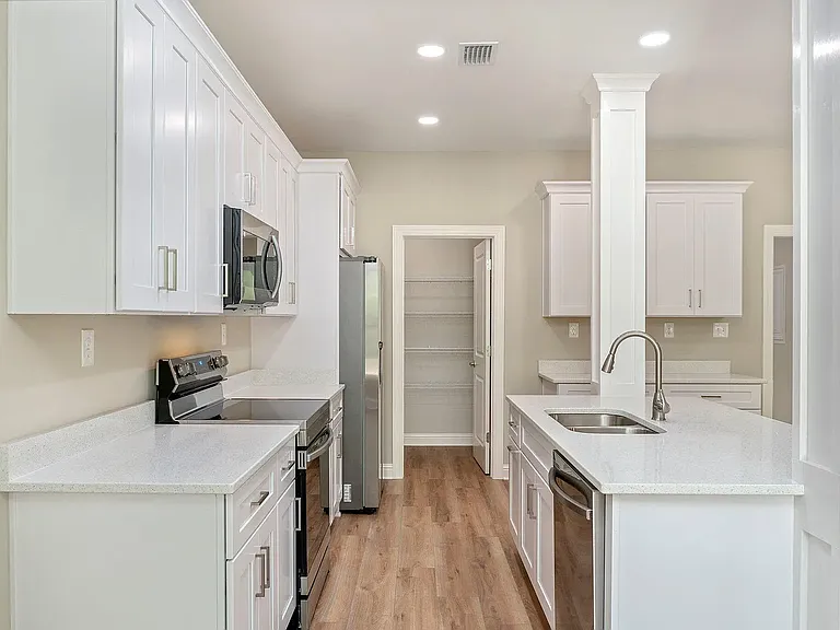 6043 Sand Hill Rd — Photo 7