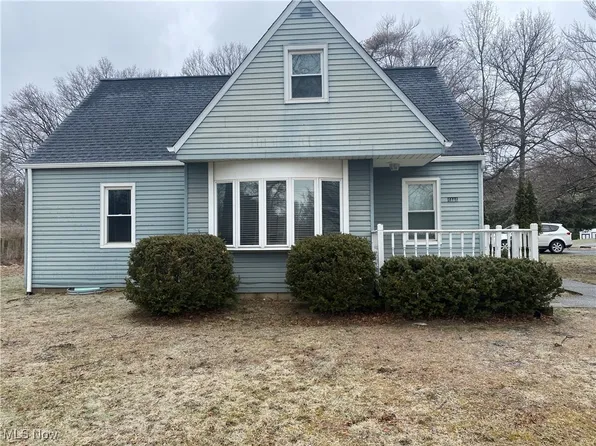 4116 Leewood Rd, Stow, OH 44224