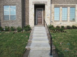 10530 Tennyson Ridge Dr, Irving, TX 75063