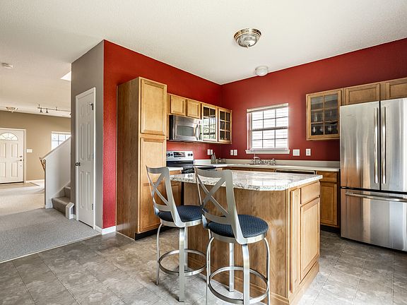 4th image of 1348 Lake Meadow Dr