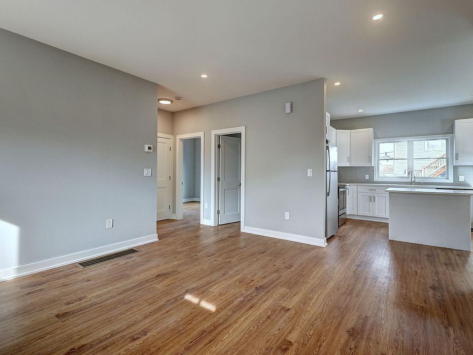 197 Arctic St 197, Bridgeport, CT 06608 Zillow