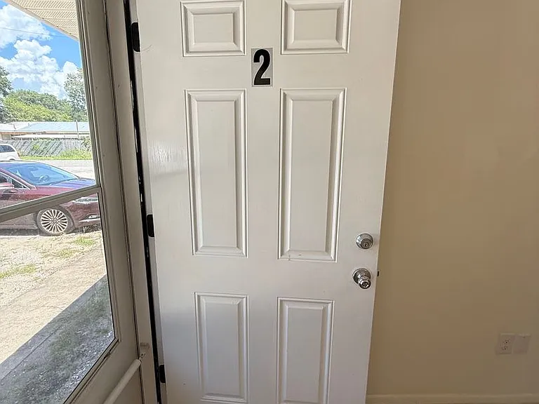 108 Scranton St #2 — Photo 12