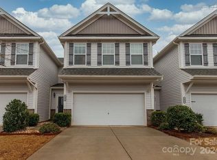 452 Tayberry Ln, Fort Mill, SC 29715