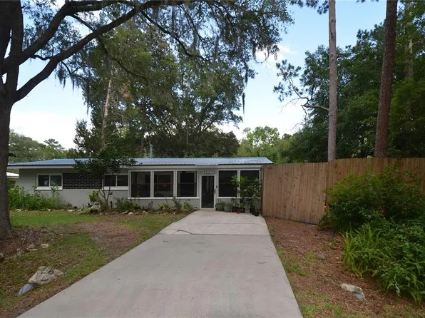 4007 NW 21st Dr, Gainesville, FL 32605