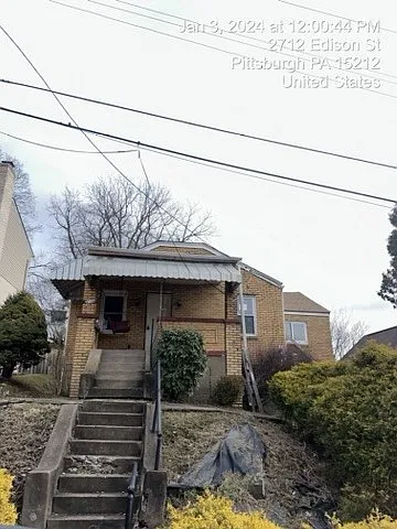 2712 Edison St photo 1