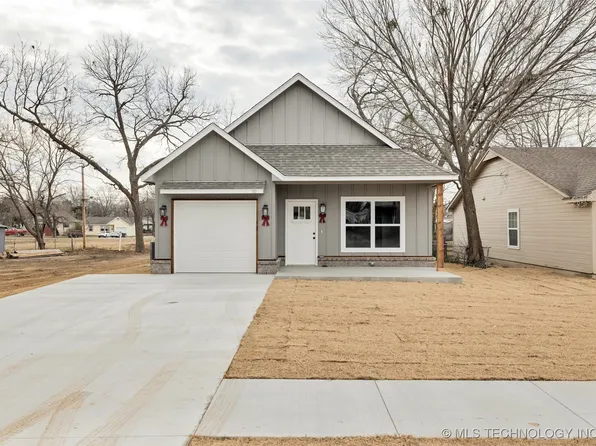 110 E Elm St, Skiatook, OK 74070