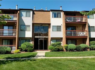 224 Edison Glen Ter, Edison, NJ 08837