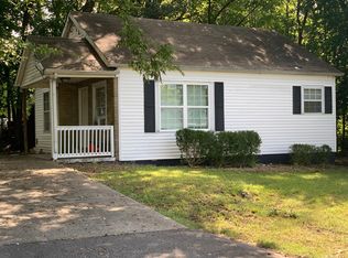 919 Oak Ln, Clarksville, TN 37040