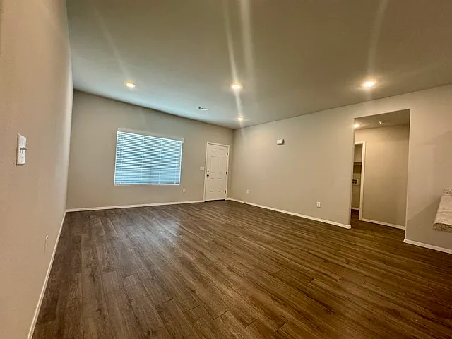 2550 Chittick St - 1 — Photo 4