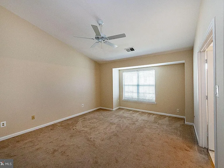 2415 Hay Rake Ct — Photo 3