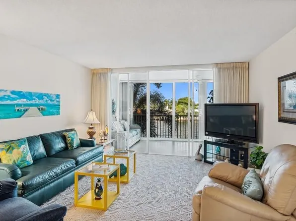 3310 S Ocean Boulevard #326-D, Highland Beach, FL 33487
