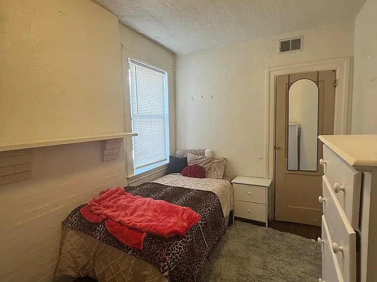 416 McKee Place — Photo 9