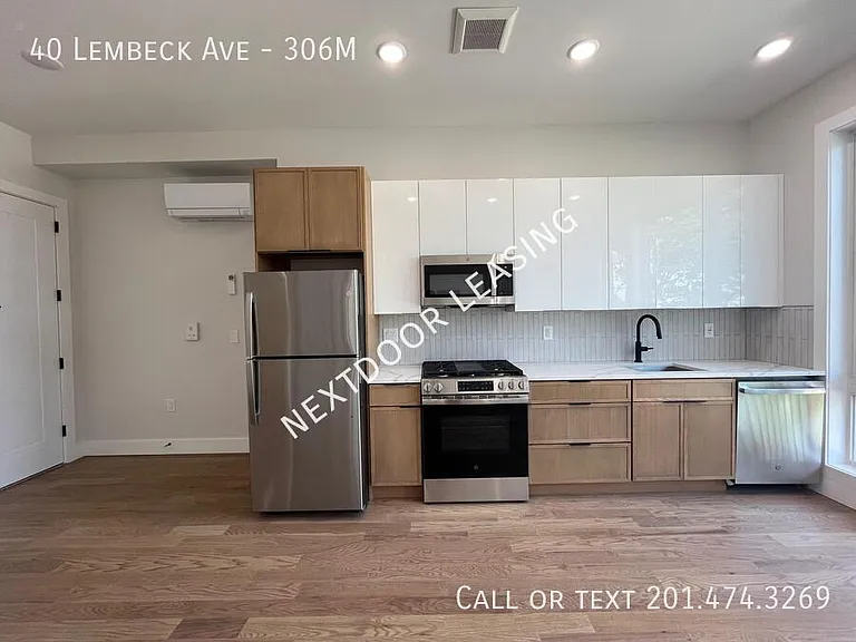 40 Lembeck Ave #306M — Photo 1