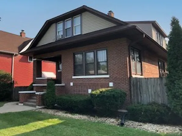12611 Ann St, Blue Island, IL 60406