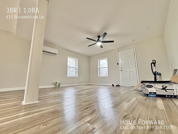 3rd image of 615 Richardson Ln