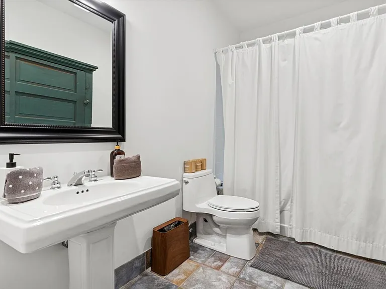 13 Deer Ridge Trl — Photo 25