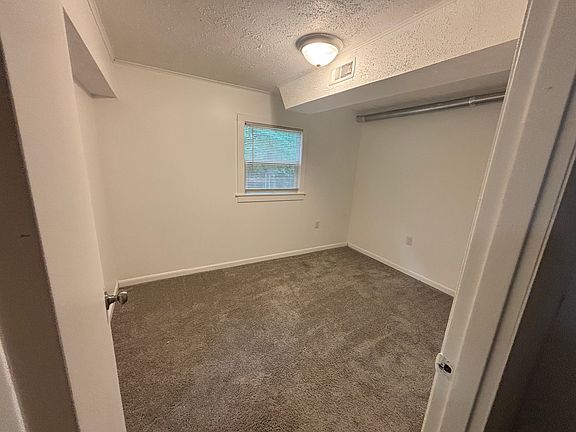 4th image of 5861 Christie Ave SE