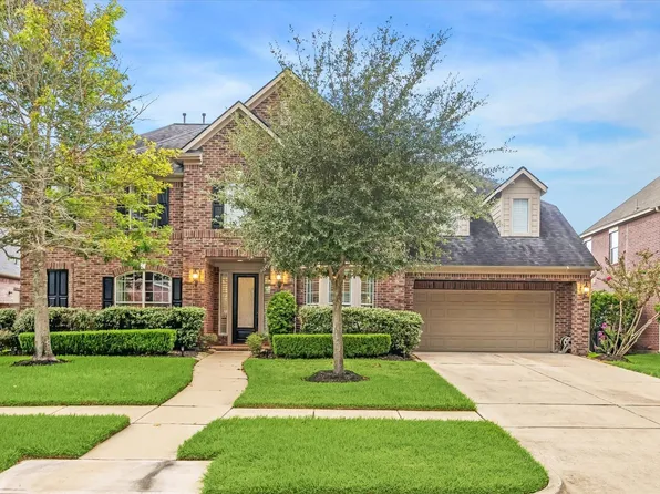 7922 Emerald Haven Dr, Sugar Land, TX 77479