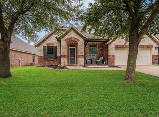 209 Boardwalk Ave, Waxahachie, TX 75165