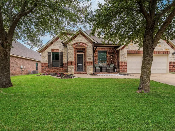 209 Boardwalk Ave, Waxahachie, TX 75165
