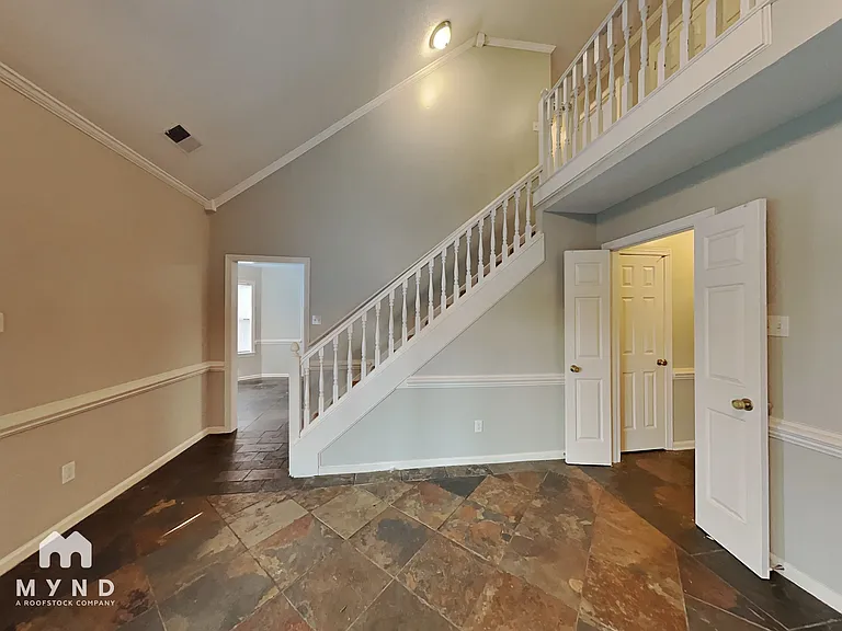 8233 Trinity Rd — Photo 7