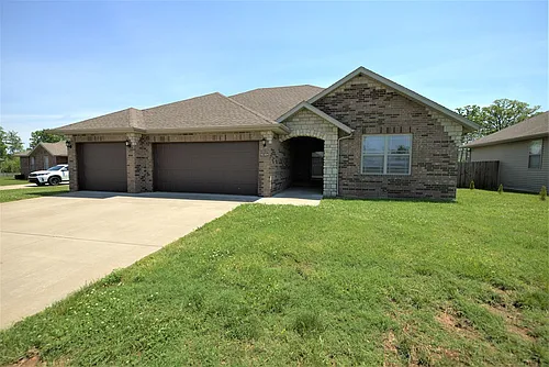 4104 N Grassland Dr Photo 1 4104 N Grassland Dr Photo 1