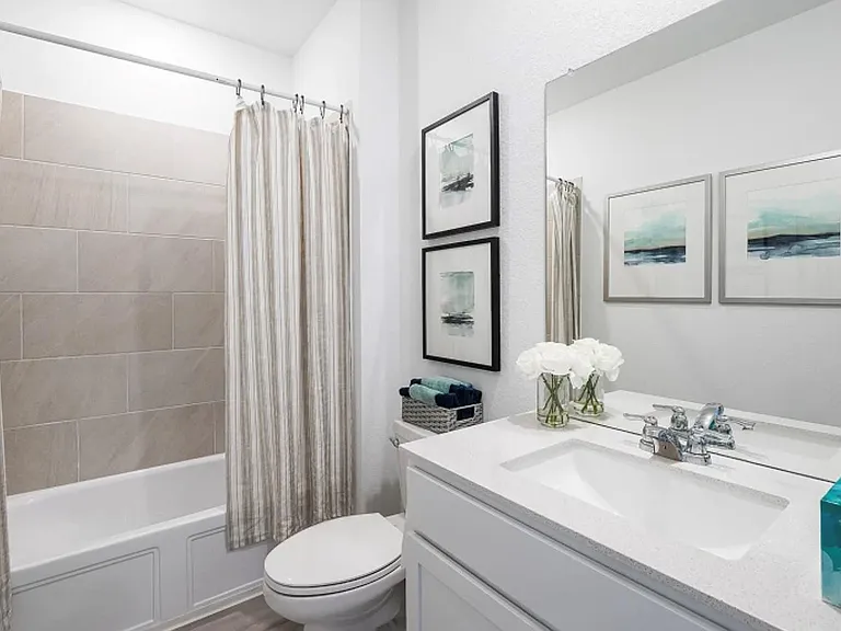 226 Draper Shadows Dr — Photo 10