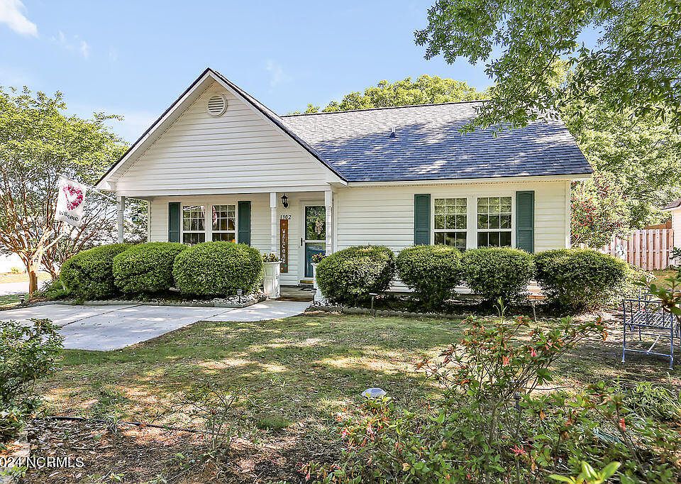 1st image of 1302 E Oak Island Drive