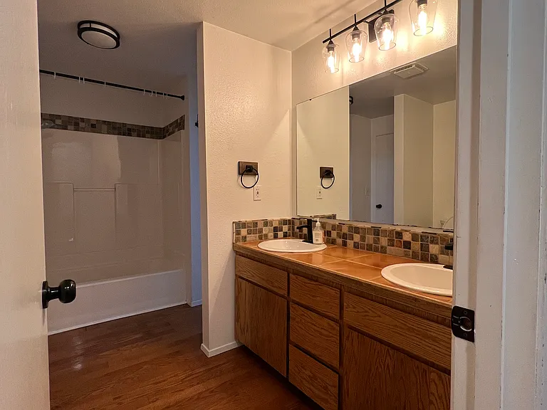 7062 Steelhead Ln — Photo 13