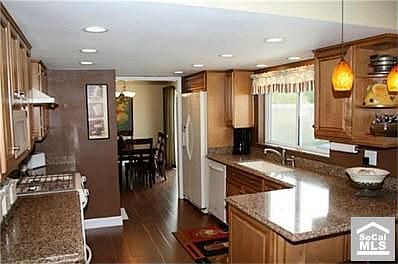 4th image of 5032 Dartmouth Ave