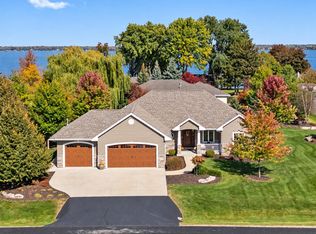 4440 Ravine Way, Oshkosh, WI 54904