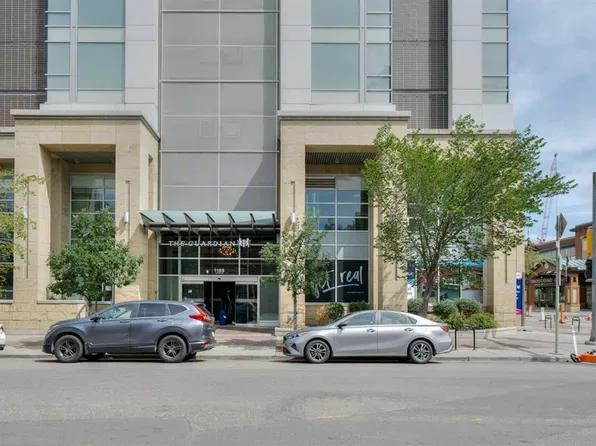 1188 N 3rd St SE #1906, Calgary, AB T2G 1H8