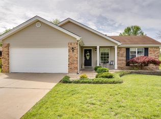 3 Amesbury Ct, Saint Peters, MO 63376